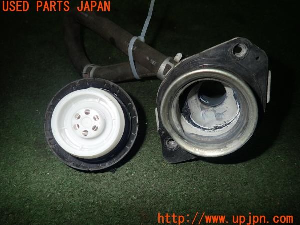 3UPJ=9228180120]スーパーセブン・スポーツカー・カンパニー スーパー7(カナディアンセブン)燃料キャップ 給油口 中古_4