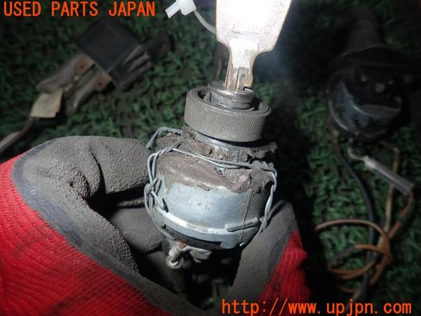3UPJ=9228180579]スーパーセブン・スポーツカー・カンパニー スーパー7(カナディアンセブン)電装品 キーシリンダー リレー スイッチ ジャンク_5