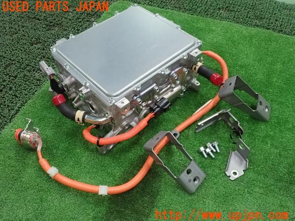 3UPJ=9228200512]アウトランダーPHEV(GG2W)前期 純正 W005T70271 DC/DCコンバーター バッテリーチャージャー 中古_4