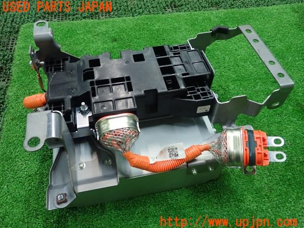 3UPJ=9228200513]アウトランダーPHEV(GG2W)前期 純正 ACインバーター 9499C990 中古_3