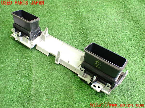 2UPJ-9228207528]アウトランダーPHEV(GG2W)エアコン吹き出し口3 (左) 中古_2