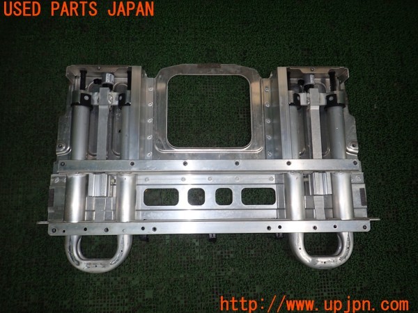 3UPJ=9228230715]BMW 650i カブリオレ(EK48 E64)後期 純正 5462 7181074-03 ロールオーバーバー 中古_2
