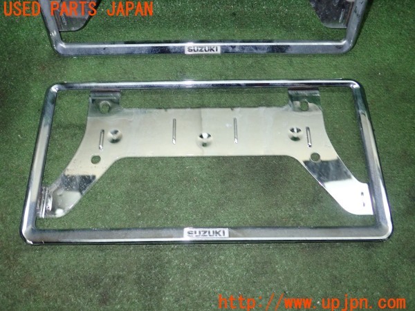 3UPJ=9228250001]エスクード(YEH1S 3型)スズキ純正 BC001-550A32 ナンバーフレーム 中古_3
