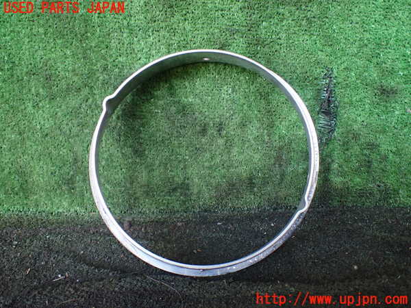 1UPJ-9228281140]ジープ・ラングラー(TJ40S)右ヘッドライトリム 中古_2