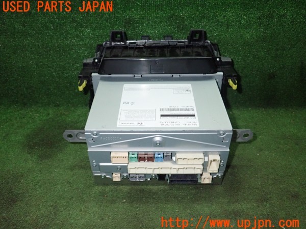 3UPJ=9228290548]レクサス NX300h(AYZ10)純正 86120-78310  ラジオ レシーバ  ナビ 中古_4