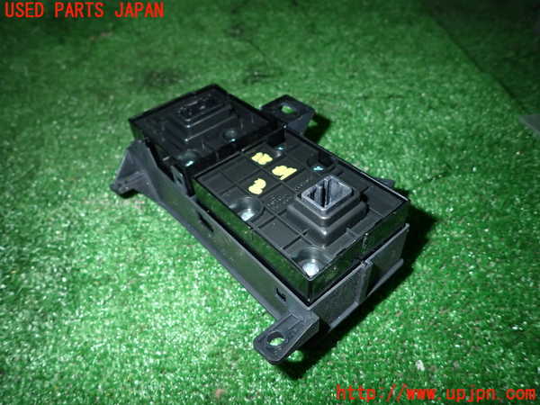 1UPJ-9228296307]レクサス・NX300h(AYZ10)スイッチ2 (走行モード) 中古_2