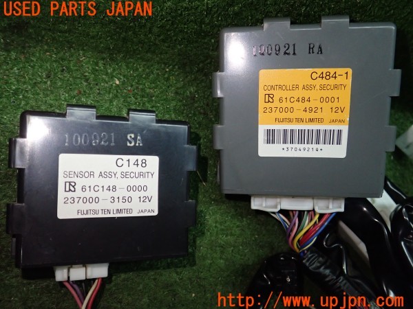 3UPJ=9228300539]ハイエースバン 200系(TRH200V 3型)純正 61C148-0000 61C484-0001 セキュリティ 中古_4