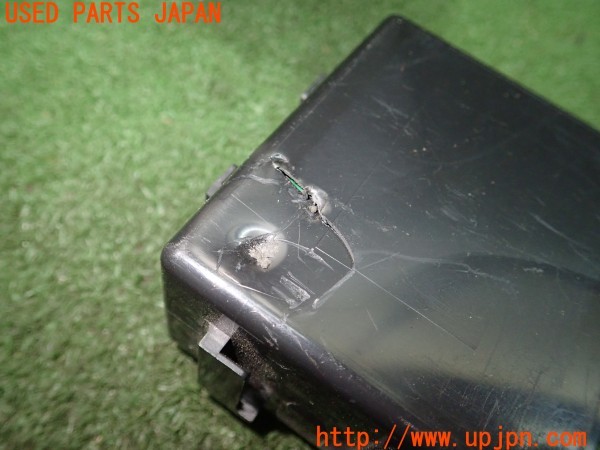 3UPJ=9228300539]ハイエースバン 200系(TRH200V 3型)純正 61C148-0000 61C484-0001 セキュリティ 中古_5