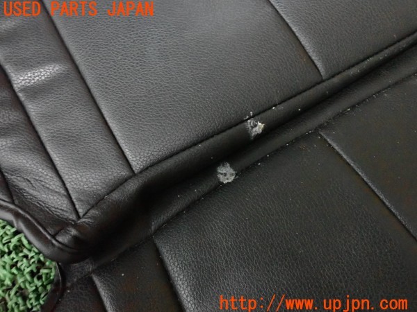 3UPJ=9228300608]ハイエースバン 200系(TRH200V 3型)Clazzio クラッツィオ 13PTB0238K シートカバー 中古_3