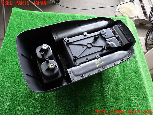 2UPJ-9228307540]ハイエースバン200系(TRH200V)センターコンソール 中古_5