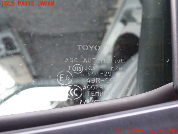 2UPJ-9228311260]ハイエースバン200系(KDH206V)左前ドア ジャンク品 (43R-00033 M2H3) 中古_4