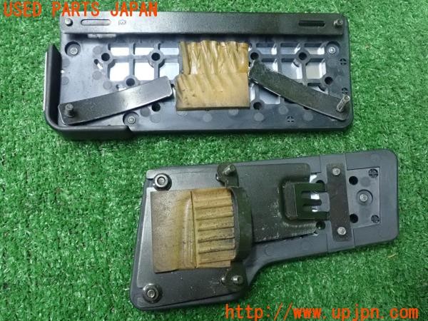 3UPJ=9228320630]ソアラ 3．0GT(JZZ31)RAZO レッツォ ペダルカバー 中古_4