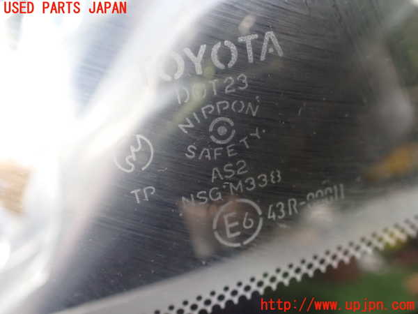 2UPJ-9228321382]ソアラ(JZZ31)左クォーターガラス (43R-00011 M338) 中古 レクサス・SC430_2