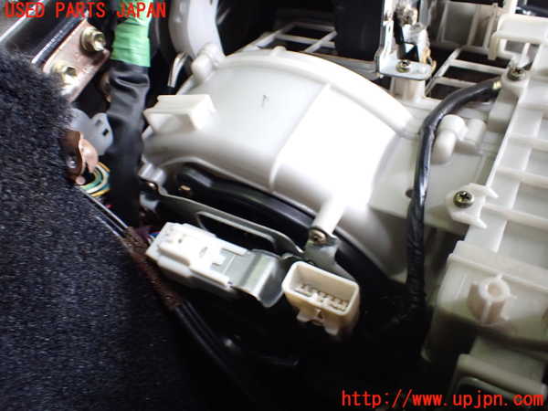 2UPJ-9228326081]ソアラ(JZZ31)エバポレーター1 中古 レクサス・SC430_4