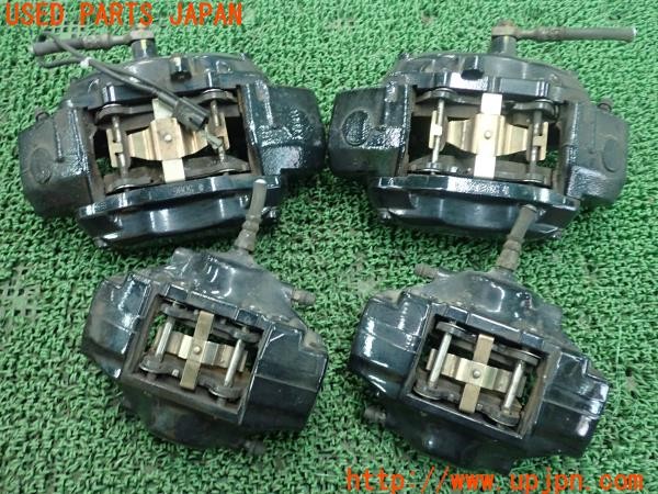 3UPJ=9228330301]マセラティ クアトロポルテ(MQP M139)純正 brembo ブレンボ キャリパー 中古_2