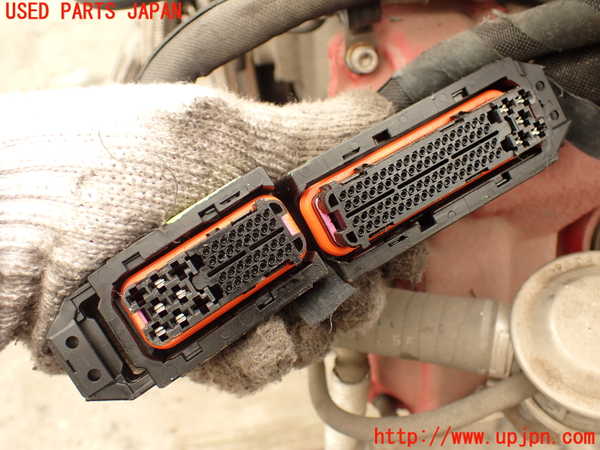 2UPJ-9228332010]マセラティ・クアトロポルテ(MQP)エンジン M139 中古_3