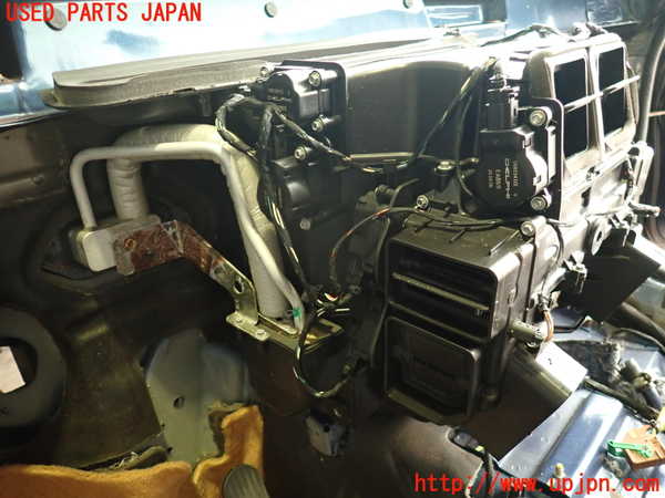 2UPJ-9228336081]マセラティ・クアトロポルテ(MQP)エバポレーター1 中古_3