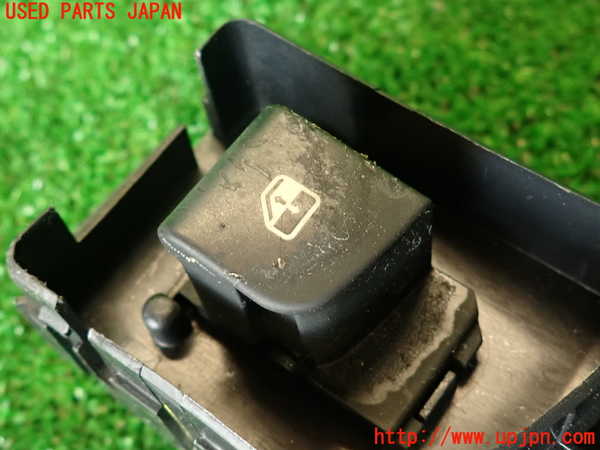 2UPJ-9228336240]マセラティ・クアトロポルテ(MQP)右前パワーウィンドウスイッチ 中古_2