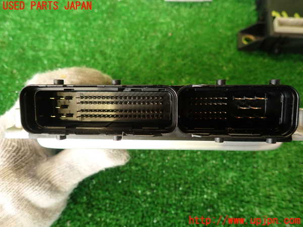 2UPJ-9228336110]マセラティ・クアトロポルテ(MQP)エンジンコンピューター 中古_3