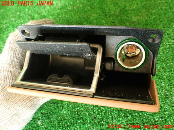 2UPJ-9228337821]マセラティ・クアトロポルテ(MQP)灰皿1 中古_3