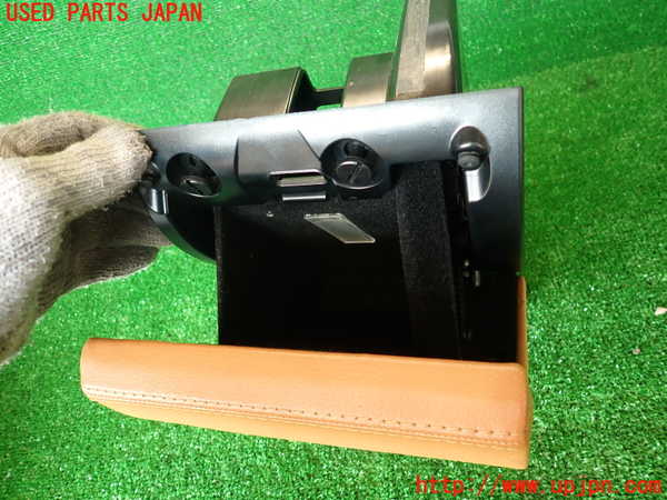2UPJ-9228337841]マセラティ・クアトロポルテ(MQP)小物入れ1 中古_3