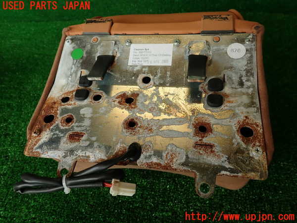 2UPJ-9228337130]マセラティ・クアトロポルテ(MQP)真中2列目ヘッドレスト (ジャンク品) 中古_3