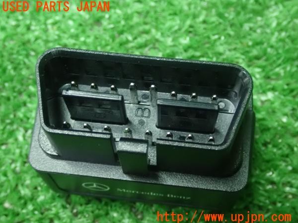 3UPJ=9228340580]ベンツ CLA250 4MATIC シューティングブレーク(117951 X117系)純正 me Adapter ミーアダプター A 213 820 32 02 中古_2
