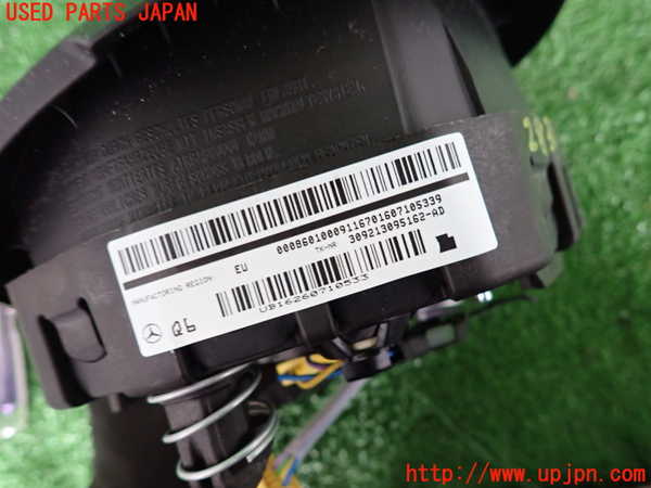 2UPJ-9228347865]ベンツ CLA250 4MATIC シューティングブレーク(117951)(117)運転席側エアバッグカバー 中古_4