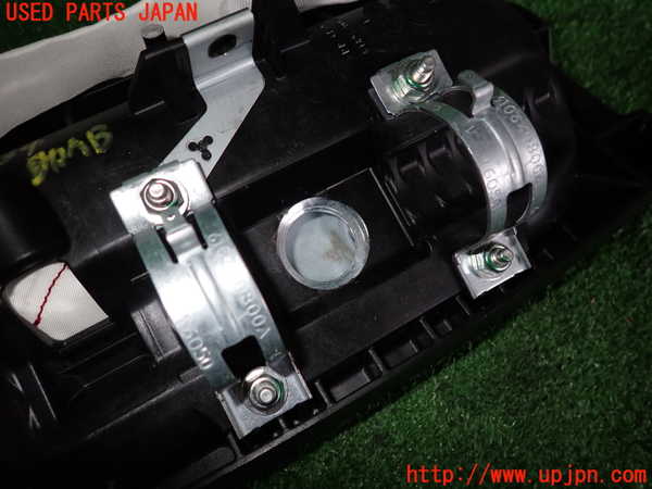 2UPJ-9228347870]ベンツ CLA250 4MATIC シューティングブレーク(117951)(117)助手席側エアバッグカバー 中古_3