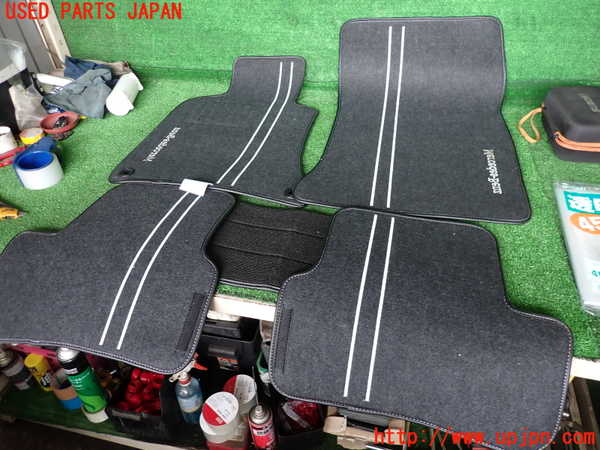 2UPJ-9228347800]ベンツ CLA250 4MATIC シューティングブレーク(117951)(117)フロアマット 中古_4