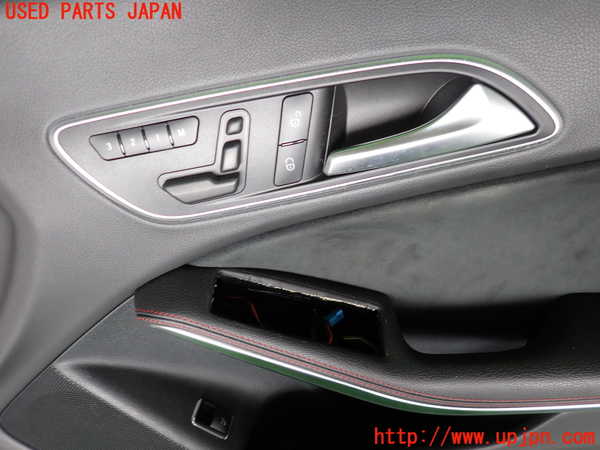 2UPJ-9228341234]ベンツ CLA250 4MATIC シューティングブレーク(117951)(117)右前ドア内張り 中古_2