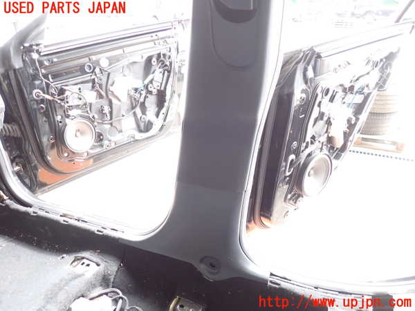2UPJ-9228347665]ベンツ CLA250 4MATIC シューティングブレーク(117951)(117)右センターピラートリム 中古_3