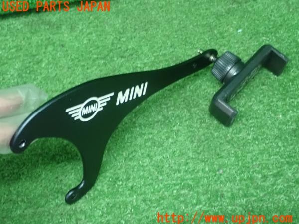 3UPJ=9228350631]BMW ミニ(MINI)クーパーS(XR20M F56)メーカー不明 スマホホルダー 中古_3