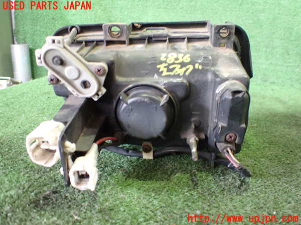 2UPJ-9228361182]MR2(SW20)左フォグ (ジャンク品) 中古_5
