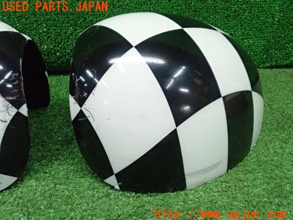 3UPJ=9228370012]BMW ミニ(MINI)クーパーS(MF16S R56)社外 ドアミラーカバー 左右セット 中古_4