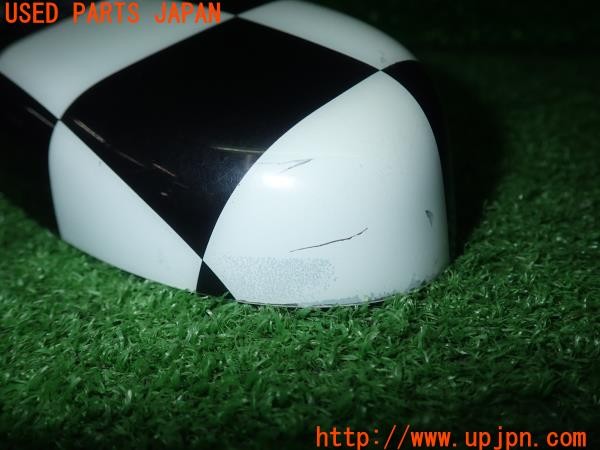 3UPJ=9228370636]BMW ミニ(MINI)クーパーS(MF16S R56)社外 ルームミラーカバー 中古_3