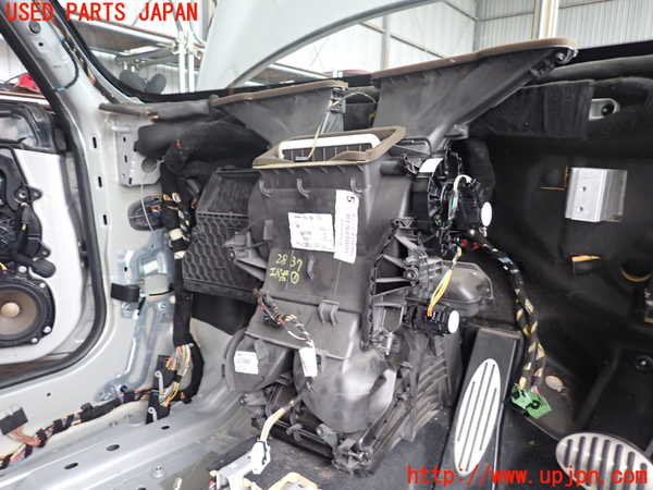 2UPJ-9228376081]BMW ミニ(MINI)クーパーS(MF16S)(R56)エバポレーター1 中古_2