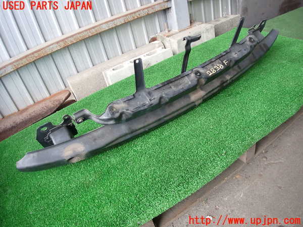 2UPJ-9228381014]VW ルポGTI(6EAVY)フロントバンパーホースメント 中古_2