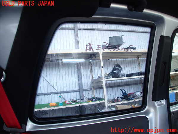2UPJ-9228381382]VW ルポGTI(6EAVY)左クォーターガラス (43R-00021 M13) 中古_2