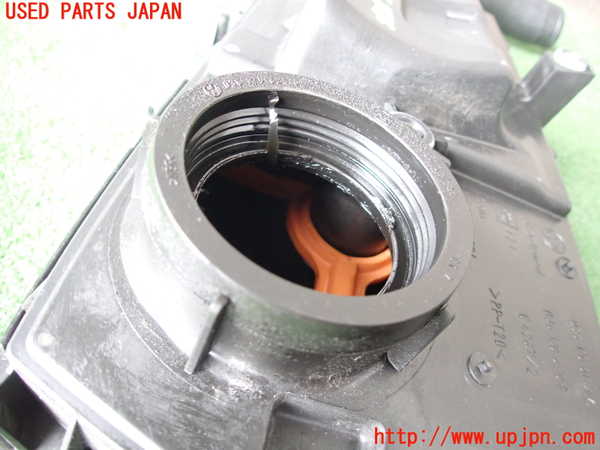 2UPJ-9228382560]VW ルポGTI(6EAVY)エアクリーナーボックス 中古_3