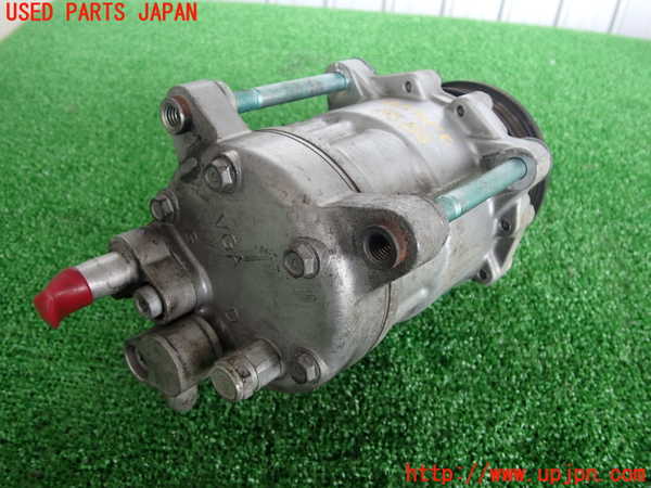 2UPJ-9228386025]VW ルポGTI(6EAVY)エアコンコンプレッサー 中古_2