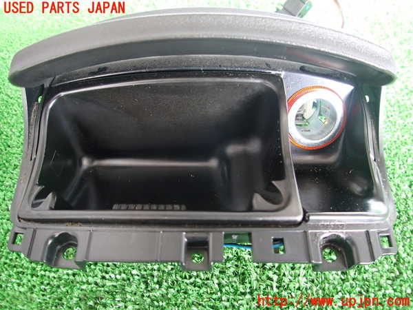 2UPJ-9228387821]VW ルポGTI(6EAVY)灰皿1 中古_2