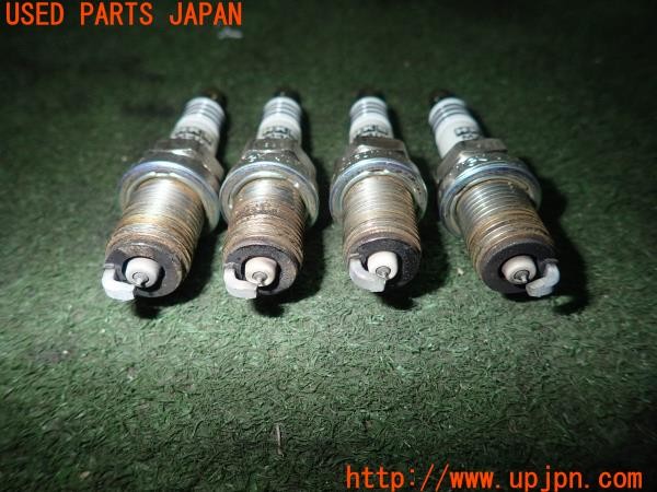 3UPJ=9228390160]シビック タイプR(EP3)前期 HKS M40i SUPER FIRE RACING スパークプラグ① 中古_2