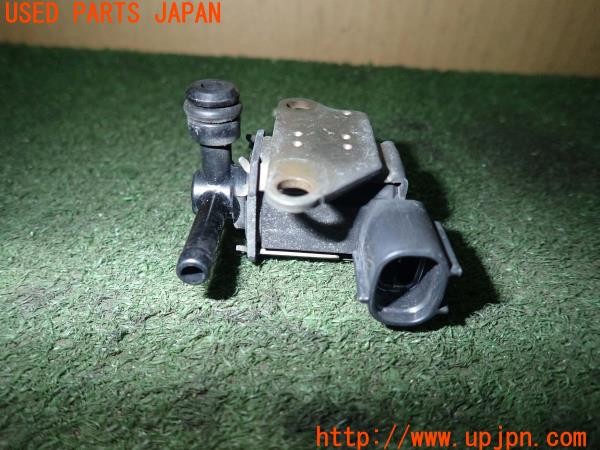 3UPJ=9228390579]シビック タイプR(EP3)前期 純正 36162-PNC-005 パージコントロールバルブ 中古_4