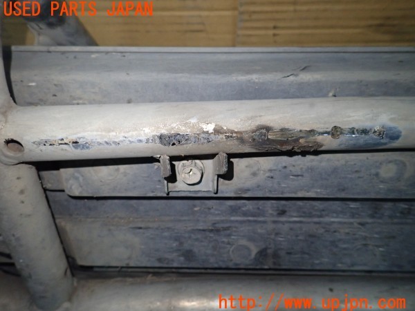 3UPJ=9228440025]デリカスペースギア(PD6W)後期 純正 MR335014 サイドステップ 中古_5