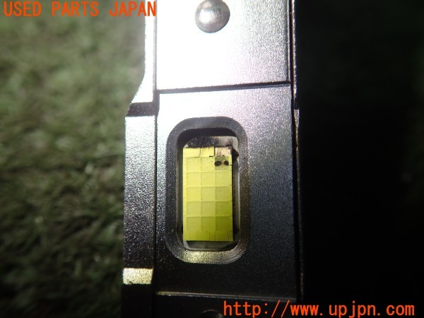 3UPJ=9228450505]セルシオ(UCF31)後期 社外 LEDバルブ ヘッドライト D2S D2R 35W 中古_5