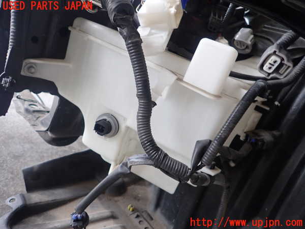 1UPJ-9228456791]セルシオ(UCF31)ウォッシャータンク1 中古_2