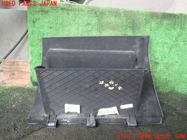 1UPJ-9228467516]ジープ・グランドチェロキー(WK36)グローブボックス1 中古_4