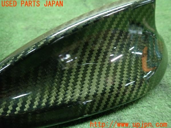 3UPJ=9228480003]BMW M2 クーペ(1H30G F87)純正 7854466-03 ドルフィンアンテナ 社外 カーボン調カバー付き 中古_3