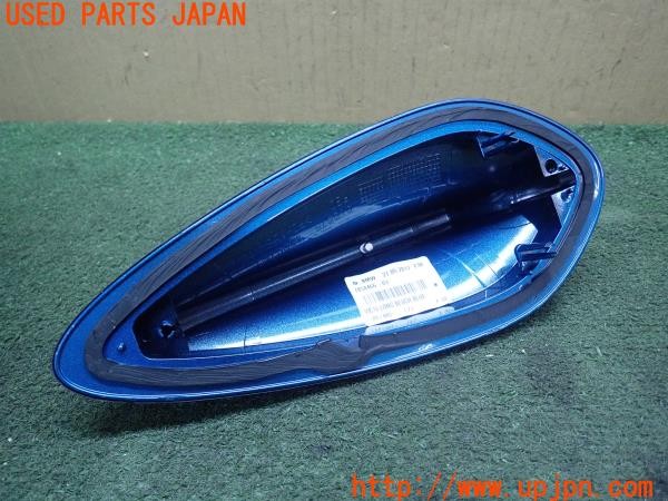 3UPJ=9228480003]BMW M2 クーペ(1H30G F87)純正 7854466-03 ドルフィンアンテナ 社外 カーボン調カバー付き 中古_5